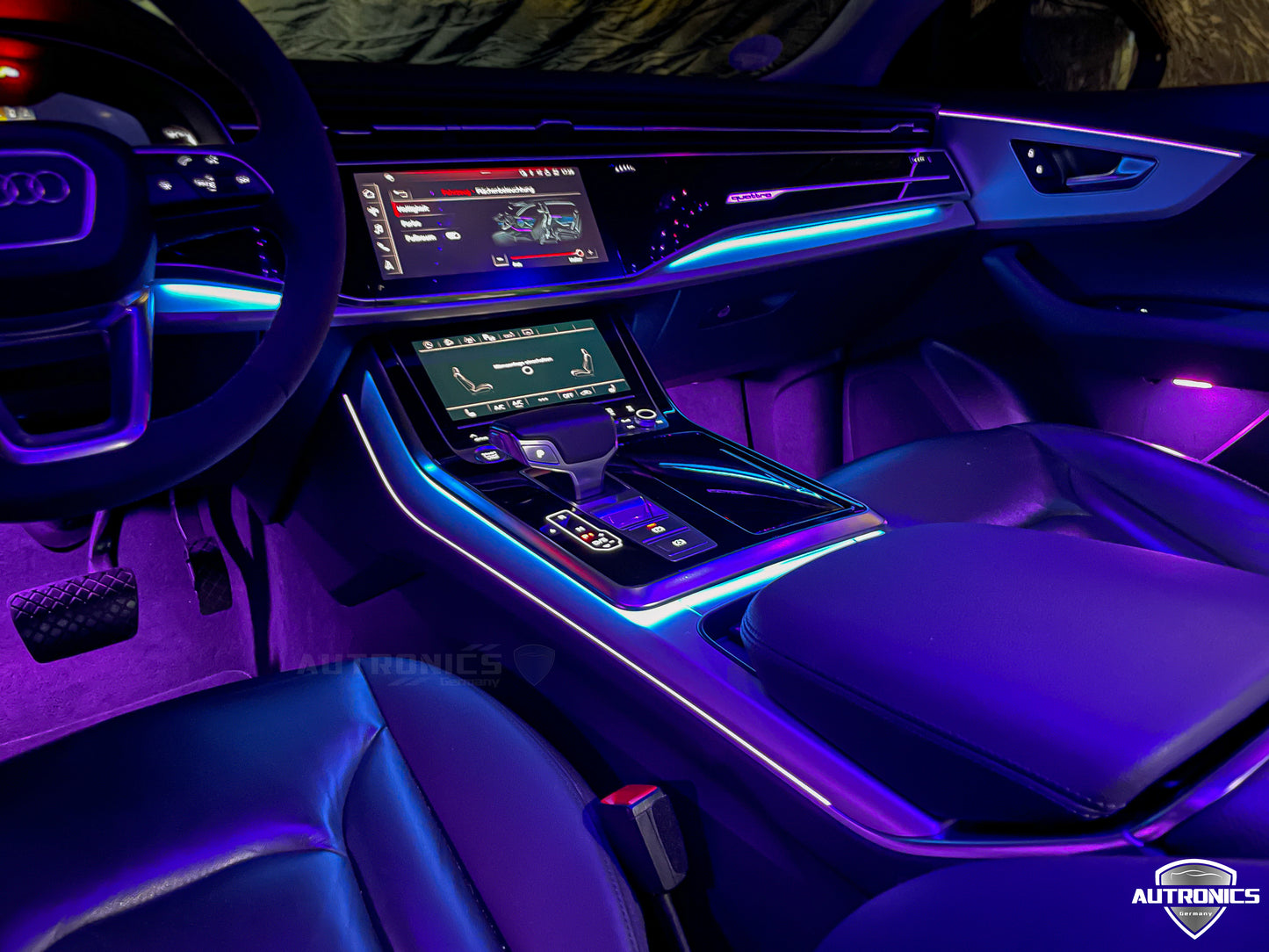 RGB LED Ambientebeleuchtung Nachrüstset mit integrierten LED Zierleisten für Audi Q8 ab 2019 Dynamische Rainbow Innenraumbeleuchtung mit App Steuerung & OEM Style Komplettset