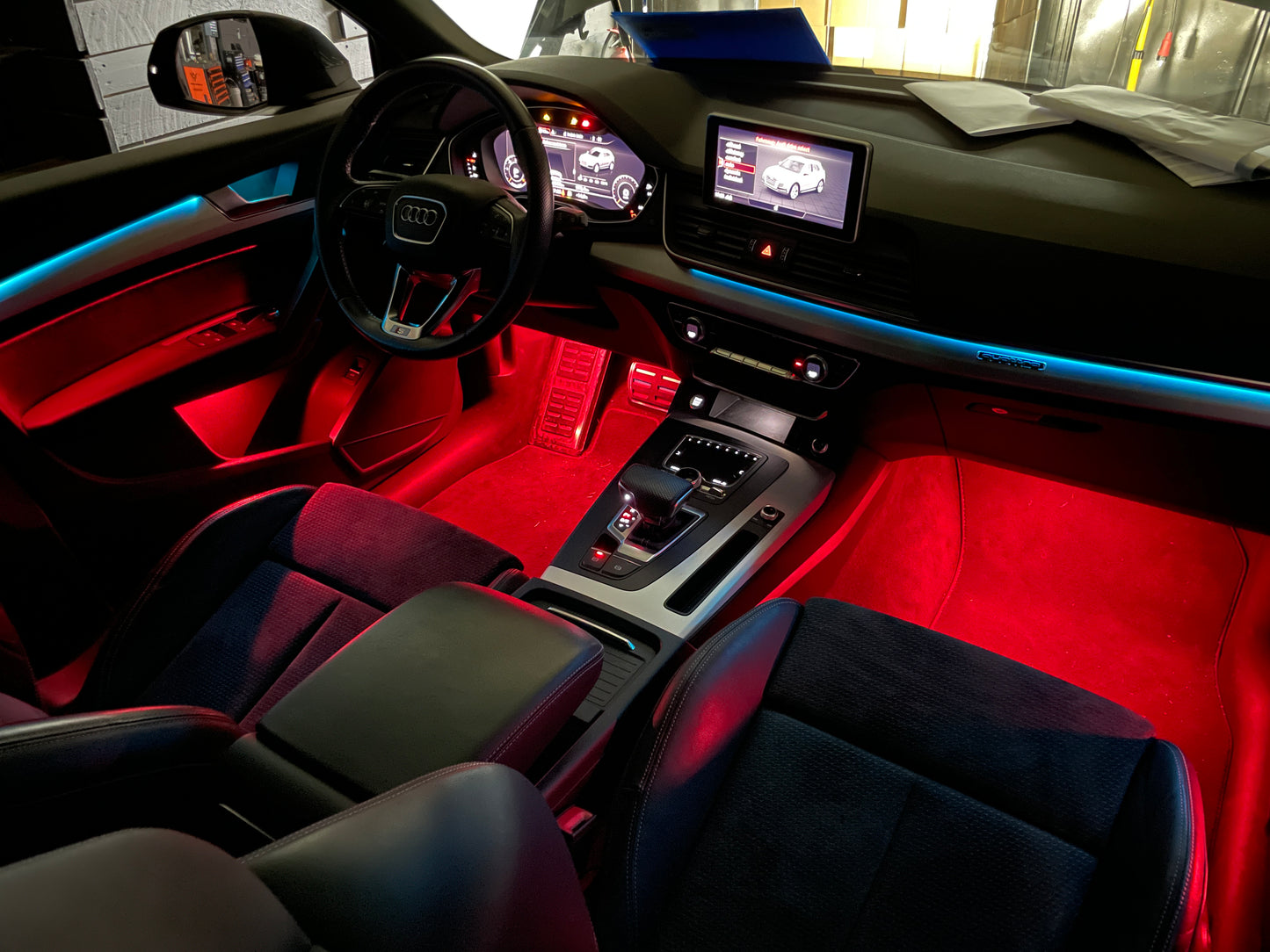 RGB LED Ambientebeleuchtung Nachrüstset für Audi Q5 FY 2018–2024 Dynamisches Innenraumbeleuchtung Komplettset mit App Steuerung