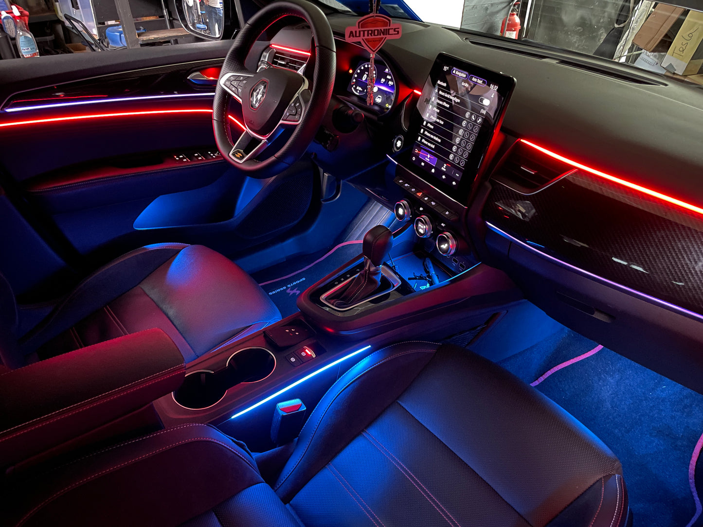 RGB LED Ambientebeleuchtung Auto Komplettset 22-Teiliges Innenraum Licht Kit mit App Steuerung & Montagezubehör Universal