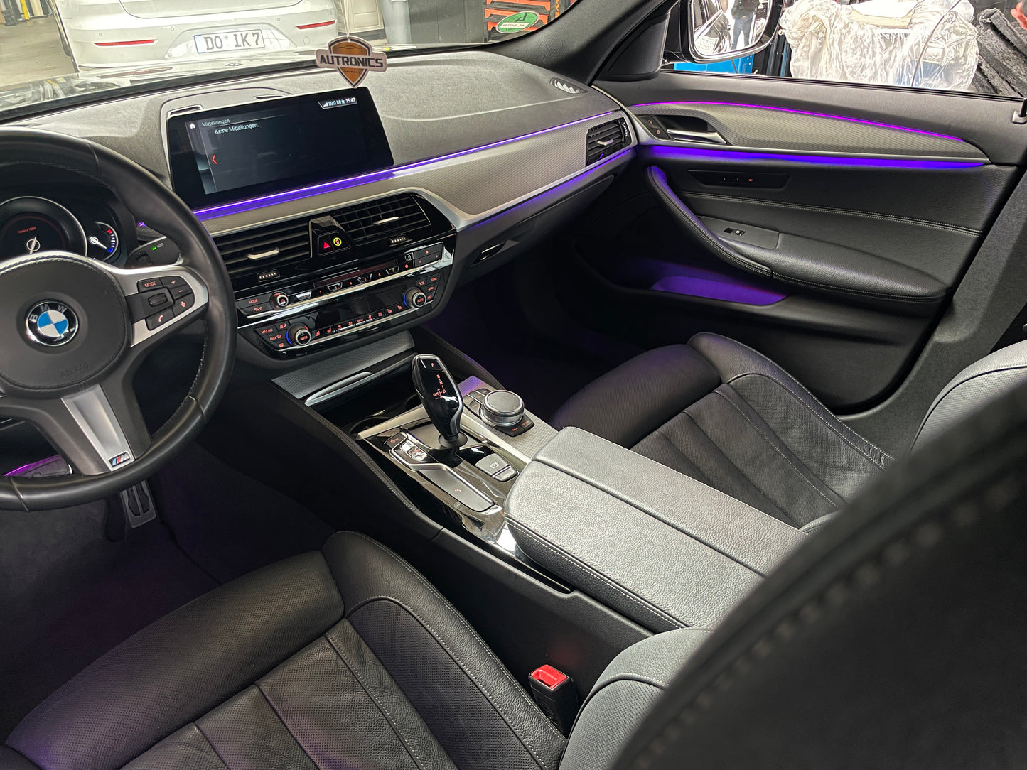 Ambientebeleuchtung Set für BMW 5er G30 G38 ab 2018 dynamische RGB LED Leistenmit App Steuerung