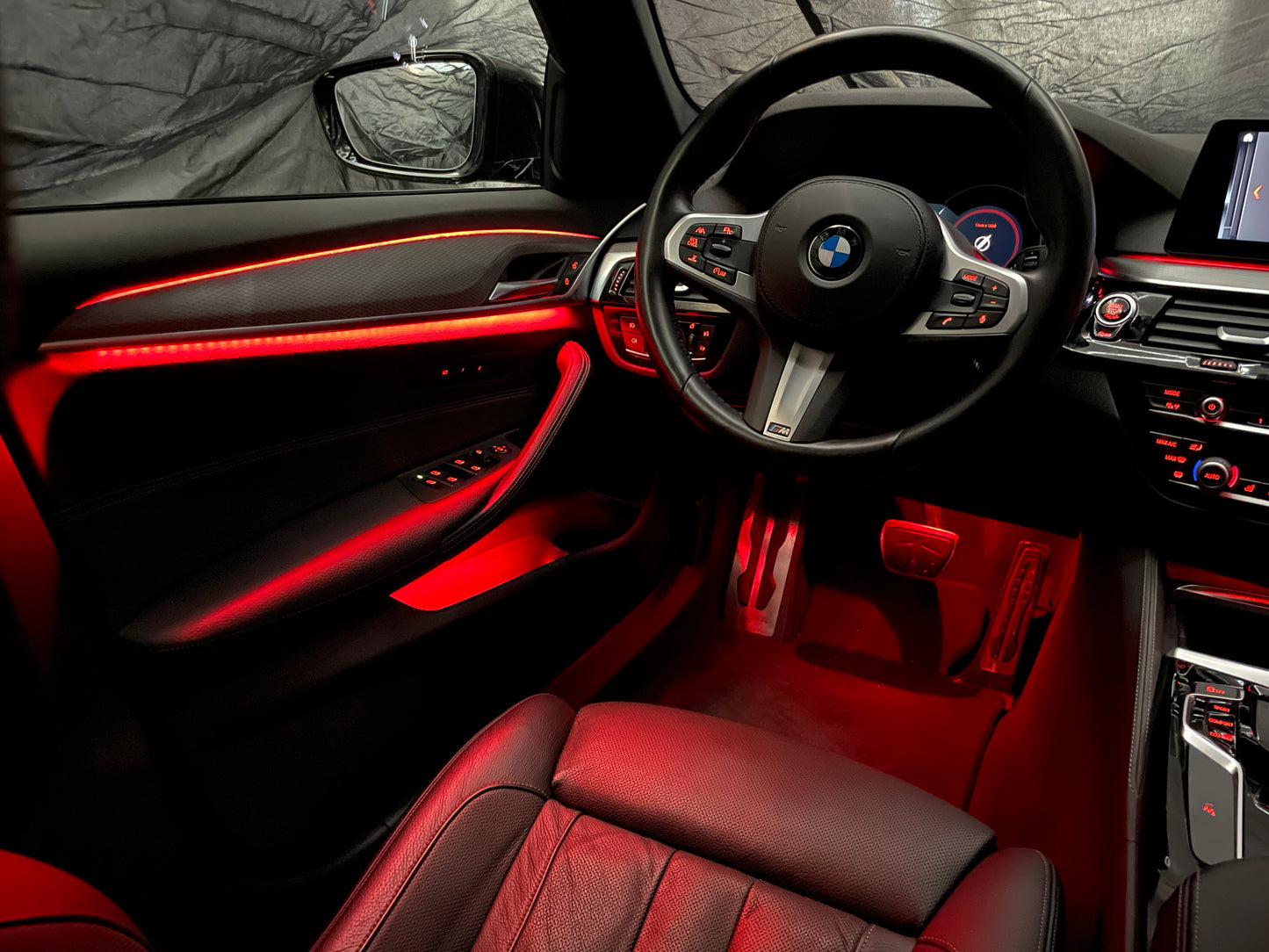 Ambientebeleuchtung Set für BMW 5er G30 G38 ab 2018 dynamische RGB LED Leistenmit App Steuerung