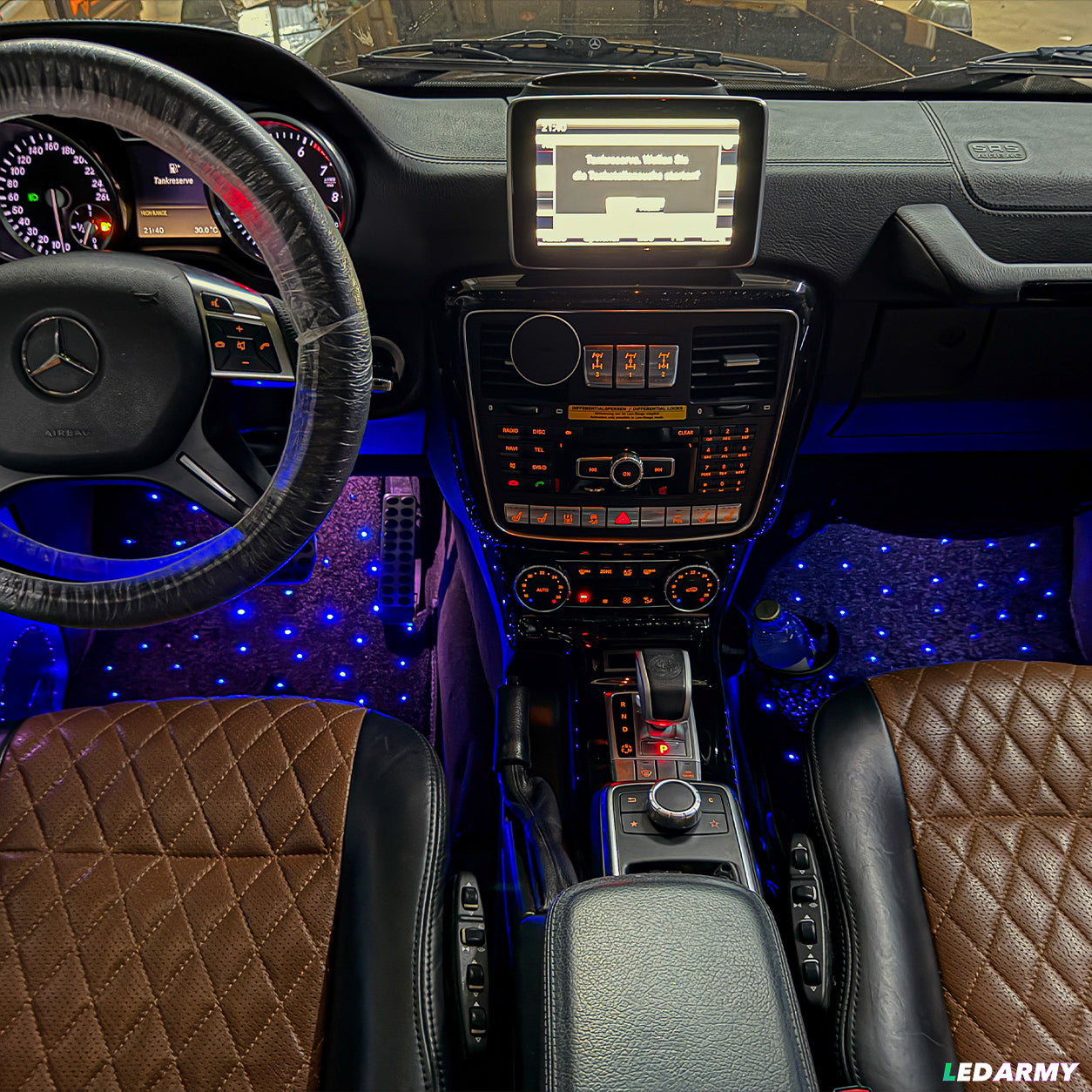 LED Auto Fußmatten RGB mit Sternenhimmel-Effekt Universelle LED Fußraumbeleuchtung für alle Fahrzeuge 64 Farben App- & Fernbedienung