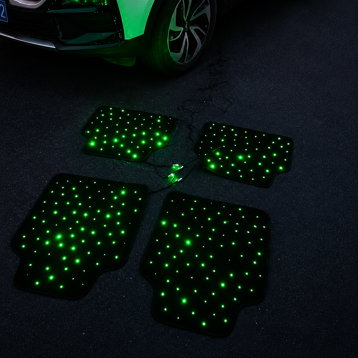 LED RGB Sternenhimmel Auto Lichtprojektor 4× 80 Lichtleiterfasern 64 Farben App & Fernbedienung für Dachhimmel und LED Fußmatten